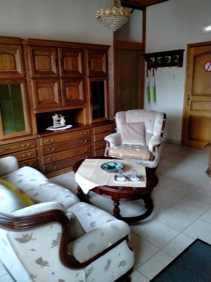 Gasthof Lederhose Diepenbeek Dış mekan fotoğraf